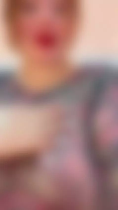 listening to music and dancing alone, come on and I'll dance... by eymi-tomsom