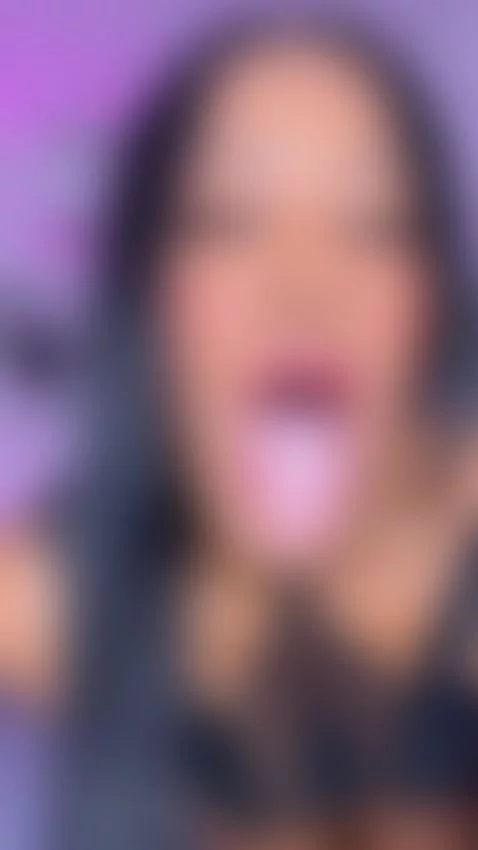 Obsessed with me?🛸😏 by loandrawet