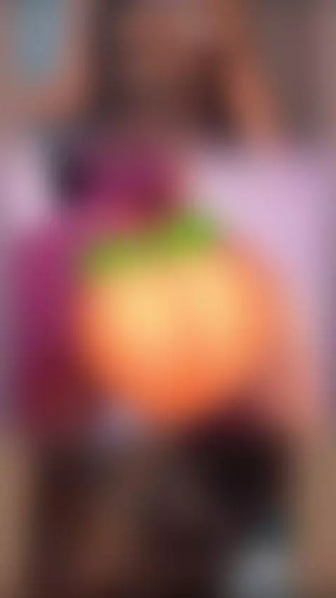 Tell me your deepest wishes 🍑Online 👀/ Camsoda.com/loandrawe... by loandrawet