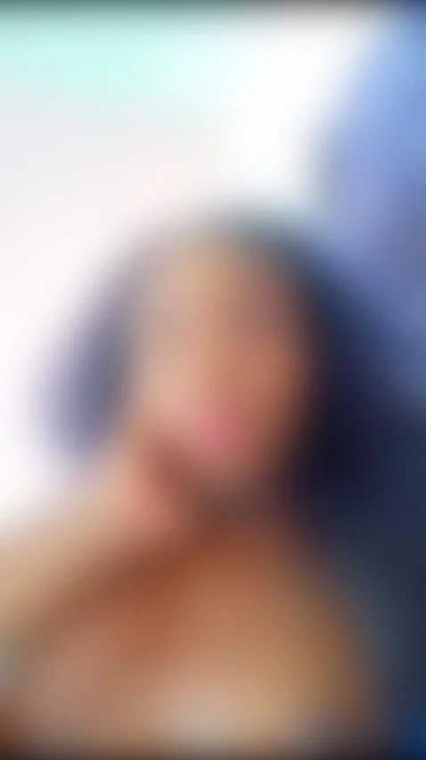 kisses for you honey I'm already online! 💖 by veronikabrown