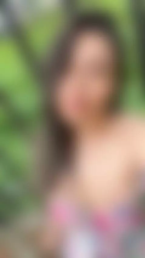 Beautiful Girl here! by nicolle-w