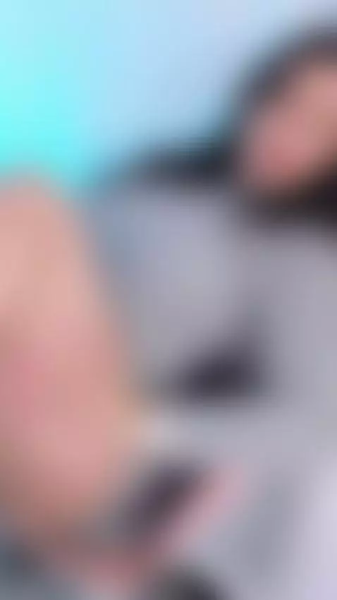 I want to feel your hands on top of me by nicolle-w