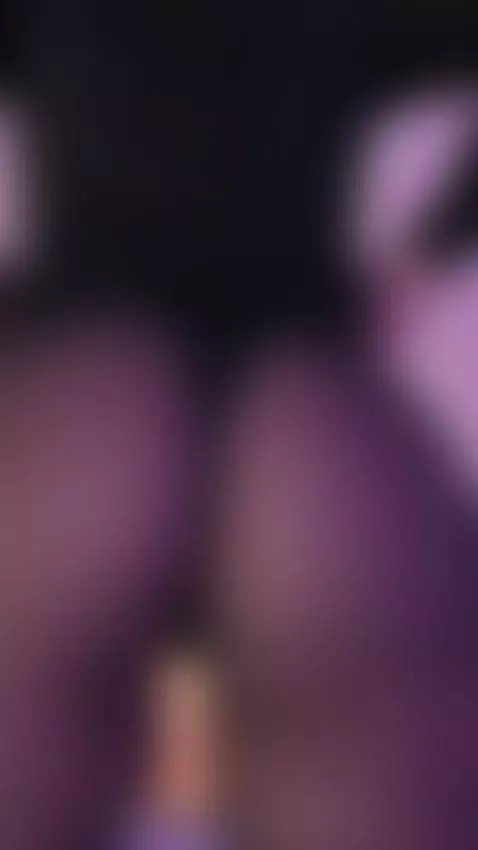 Come and turn on my Thursday 😏🔥 by nicolle-w