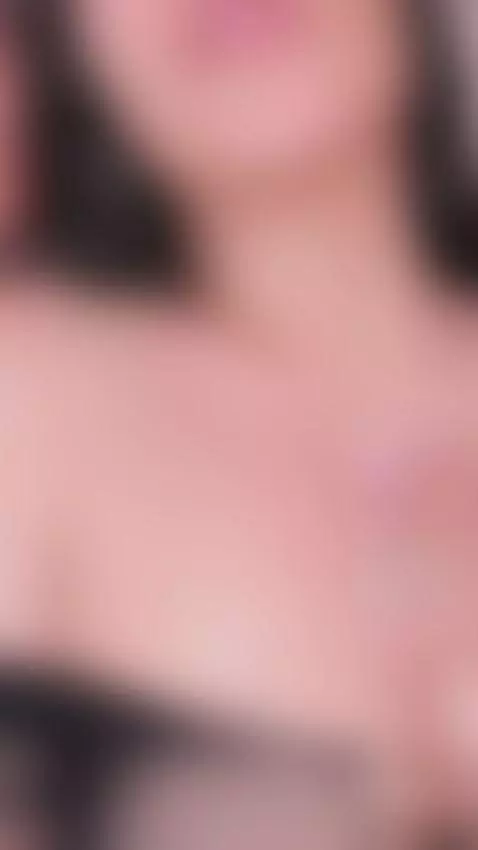 The craving begins with seeing me by nicolle-w