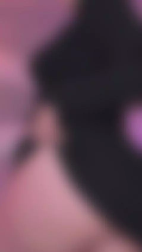 If I get closer, it's not a coincidence by nicolle-w