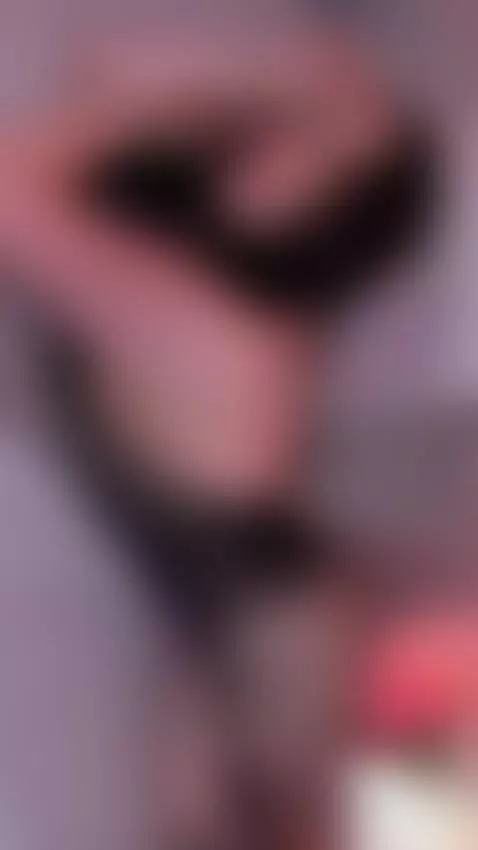 Nicolle 🖤… made to lose control 😈 by nicolle-w