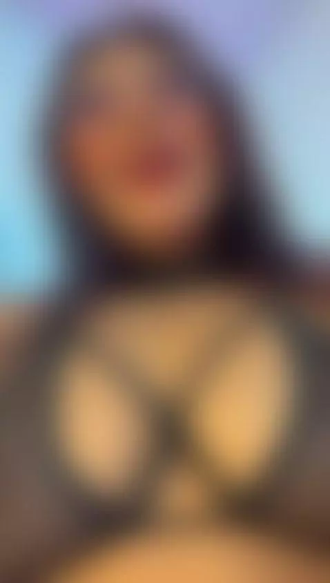 hey there, did you enjoyed my show?  let's meet us tomorrow ... by veronicadeleon