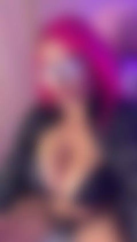 Don't ask for permission, just worship me. ❤️‍🔥 by miss-amarantha