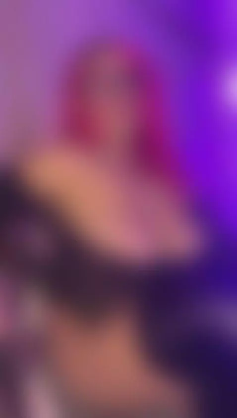 Silence. I just want you to watch this stunning body move fo... by miss-amarantha