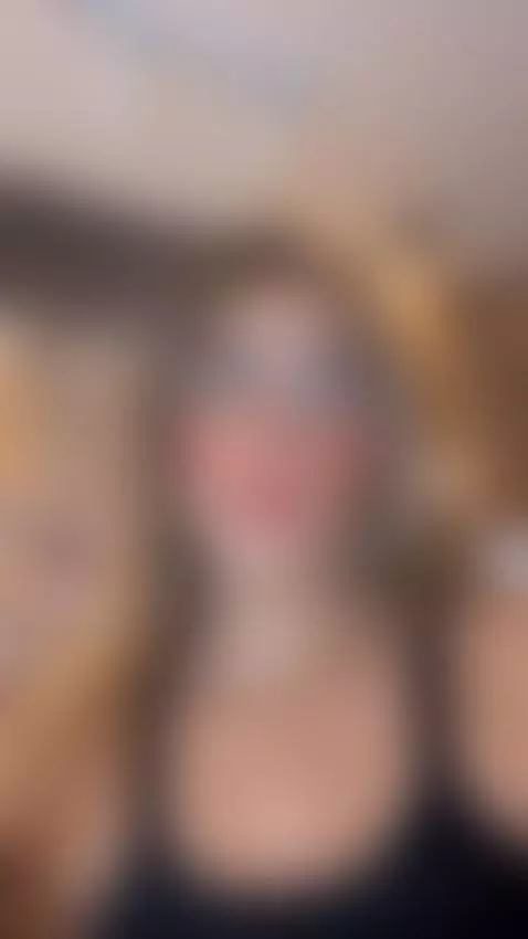 Hey guys🌹 by marycampabell