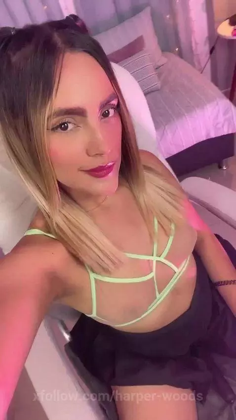 I´m online now, come and enjoy by harper-woods