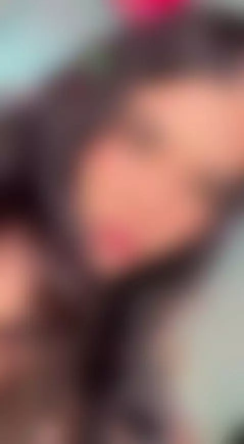 I want you to fill me with kisses by apriil-rosse1