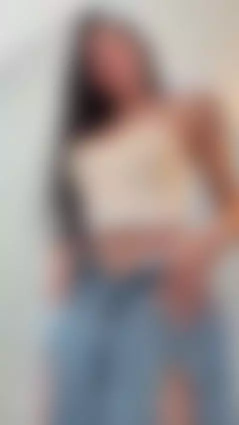 I’m here for you… nice and close 💕🔥 by samantha-brooke