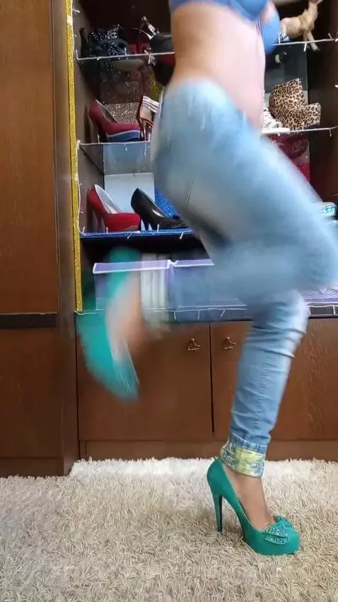 livestream and dance by wondernadin