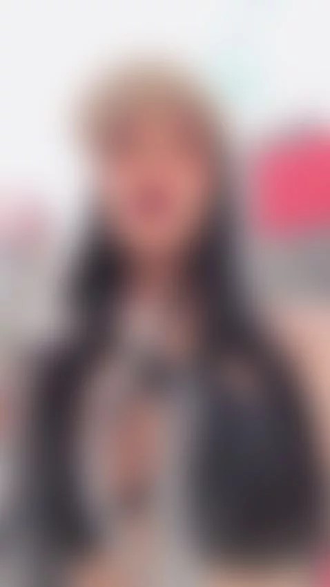 Let's start this week!! 🍭😍

https://www.camsoda.com/bahia-ma... by bahia-marquez