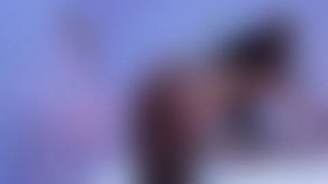 It's cold and I need a bit of heat. Come here please! by candygold