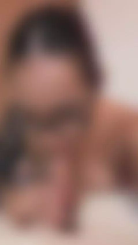 Going soooo deep! Join me 🥵 https://www.camsoda.com/cheerryy... by cheerryyy1