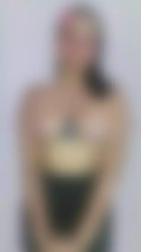 LUNES DE TETAS by andromeeda