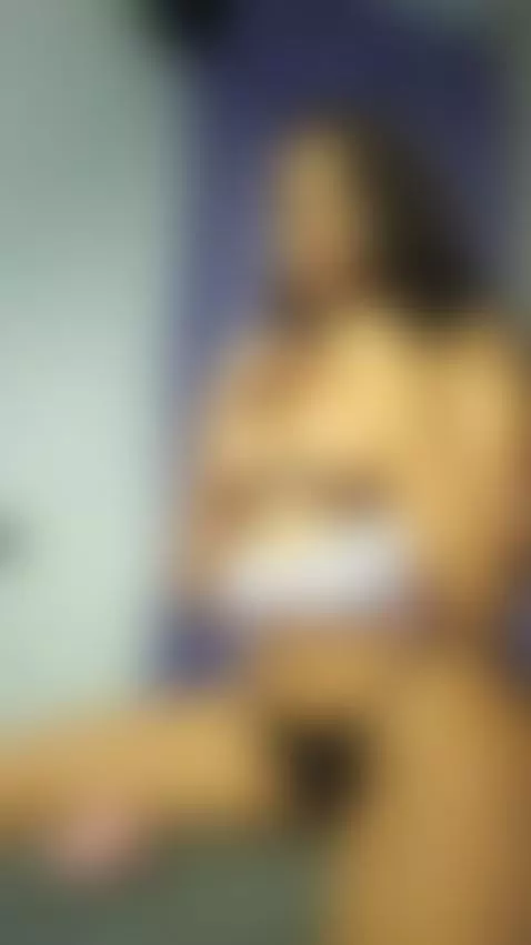 Tetas latinas by andromeeda