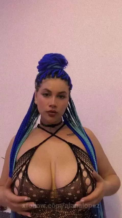 bigboobs, sexy, latina by alanalopez