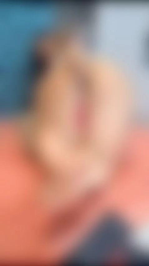 suck me and fuck all my holes by sara-clarck