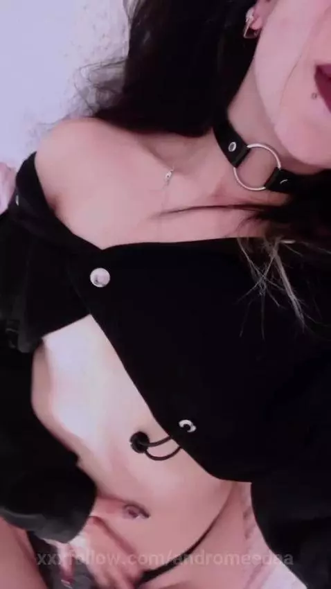 Good morning >.< by andromeedaa