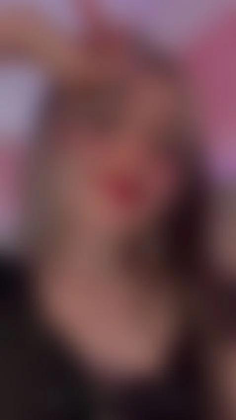 Many kisses by andromeedaa