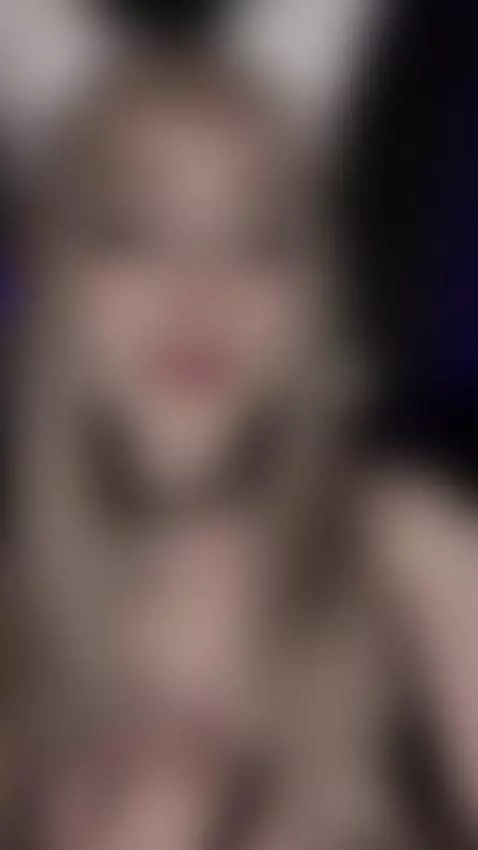 Yummy Yummy by andromeedaa