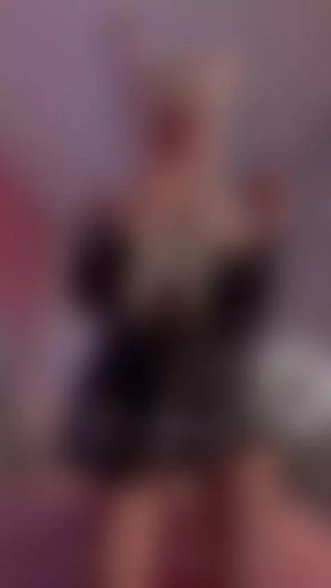 just chilling! by andromeedaa