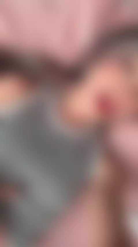 Undress me slowly by andromeedaa