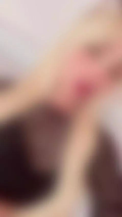 Doll hot by andromeedaa