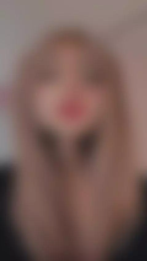 Guess what she did? by andromeedaa