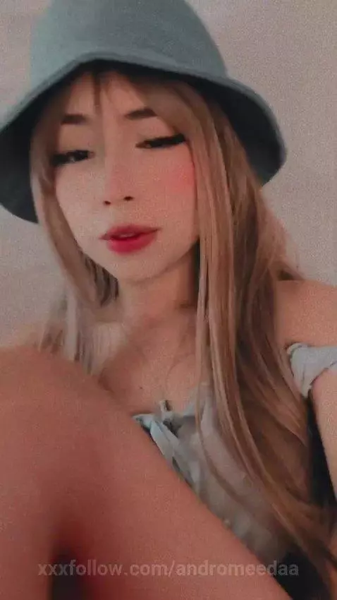 vic's kitty by andromeedaa