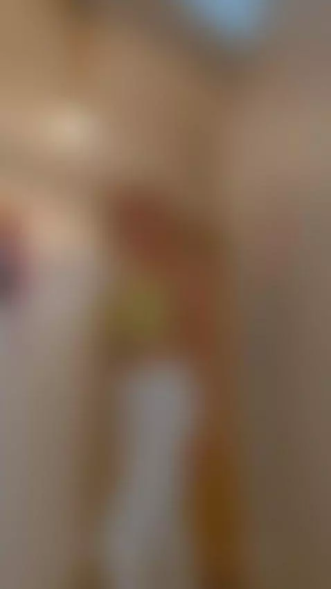 I’m bored. Come entertain me? by kathylewis