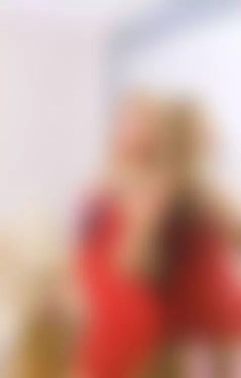 The color red definitely suits me very well. 🔥 by kathylewis