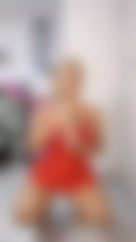 I want to put that dildo in by kathylewis