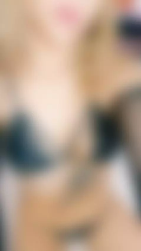 Hiiii 😳💋Want to make me happy? Then join my livestream and c... by kathylewis