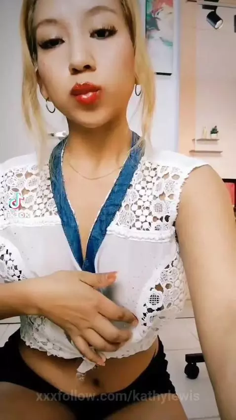 My little tits are very playful by kathylewis