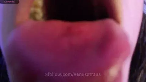 mmm I want to kiss you feel my tongue by venusstraus