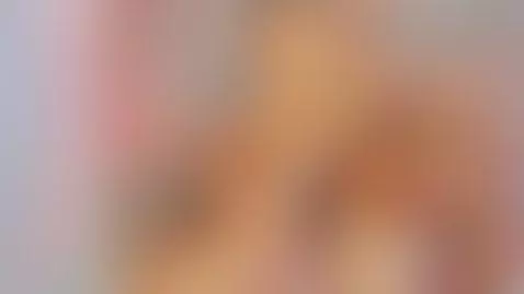 I'd love to be sucking your dick right now🍆 I want to suck y... by pamela-moreno