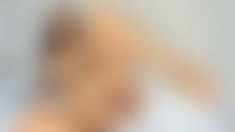 I am everything you need Daddy😋💚🔥 by pamela-moreno