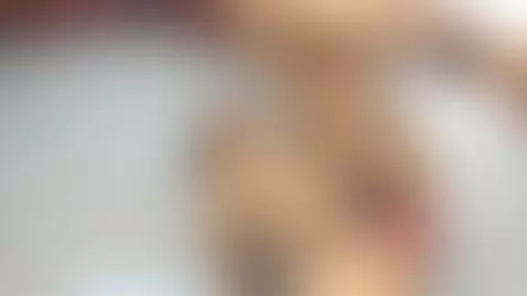 Who can fuck me hard and willingly? I want someone who can m... by pamela-moreno