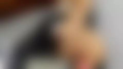 You should to spanks it and play with it hard🔥🍑 by pamela-moreno