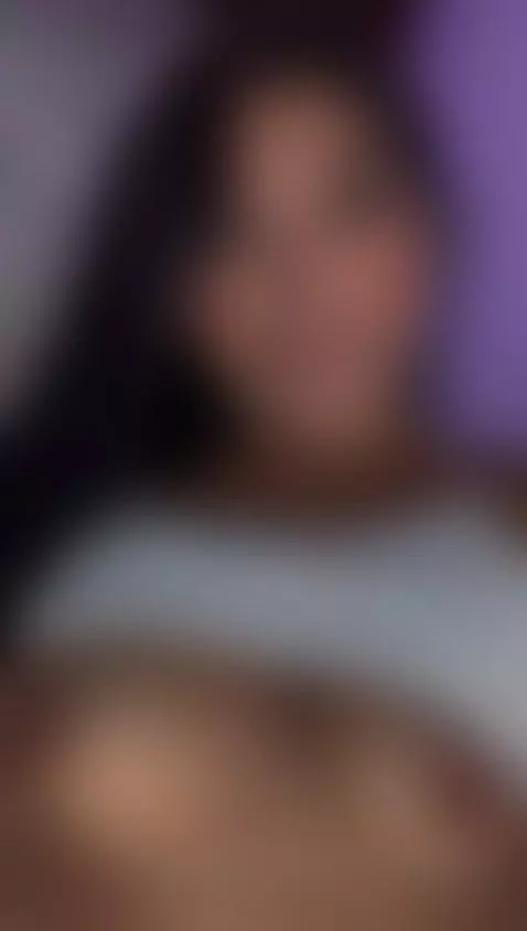 I'm in my living room, wishing for a good man who wants to f... by pamela-moreno