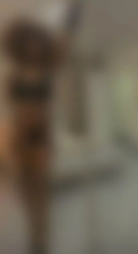 ey loves look at my body so sexy by nainadeivis