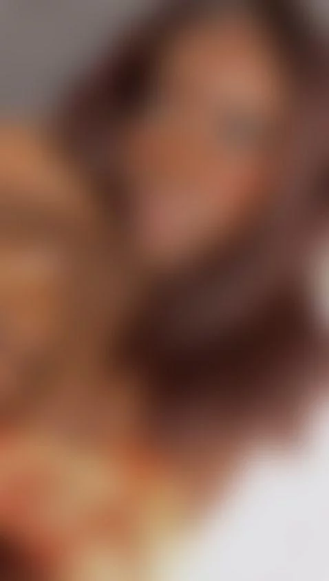 SEXY CINNAMON SKIN LOOKING FOR BIG COCK by nainadeivis