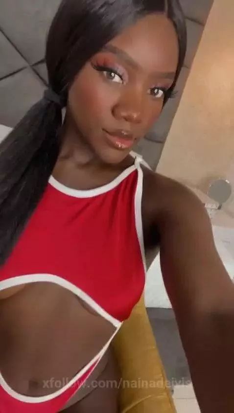 ONLINE NOW by nainadeivis