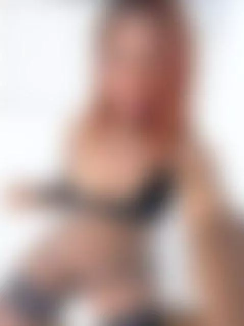 Brown skin on fire! by nainadeivis