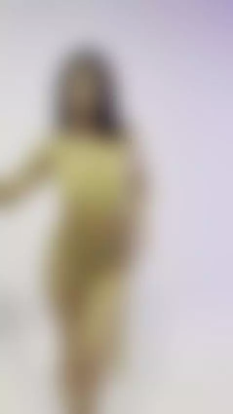 a golden dance 
https://www.camsoda.com/sofly-s by sofly-s