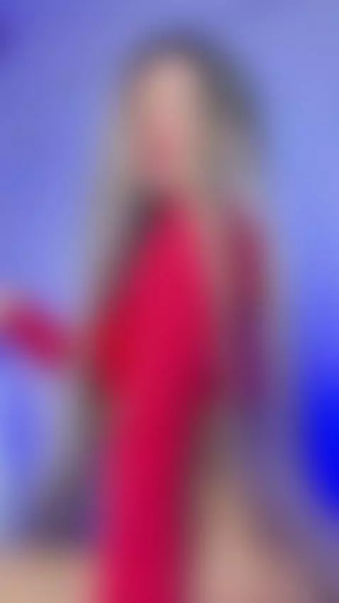 Pretty blonde girl with red ass by sofly-s